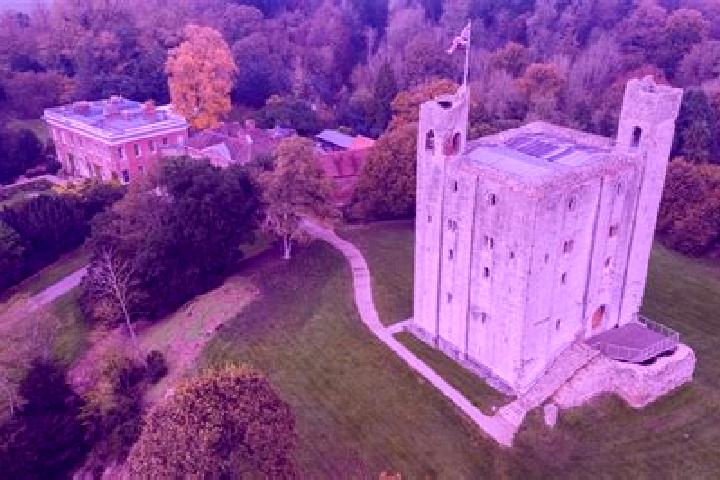 escort Castle Hedingham