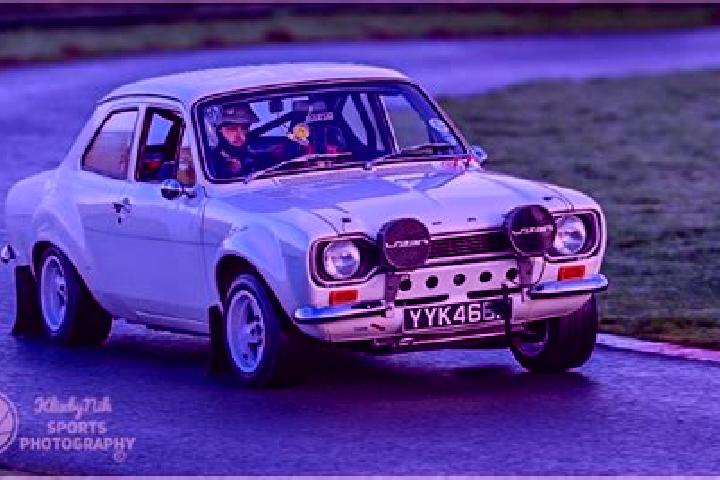 escort Castleford