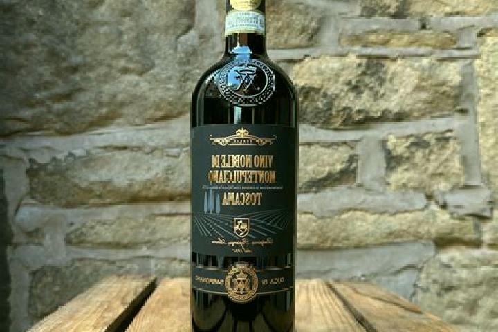 escort Cava-Cuculera Nobile