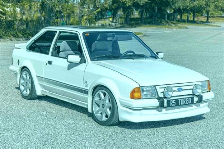 escort Cayma