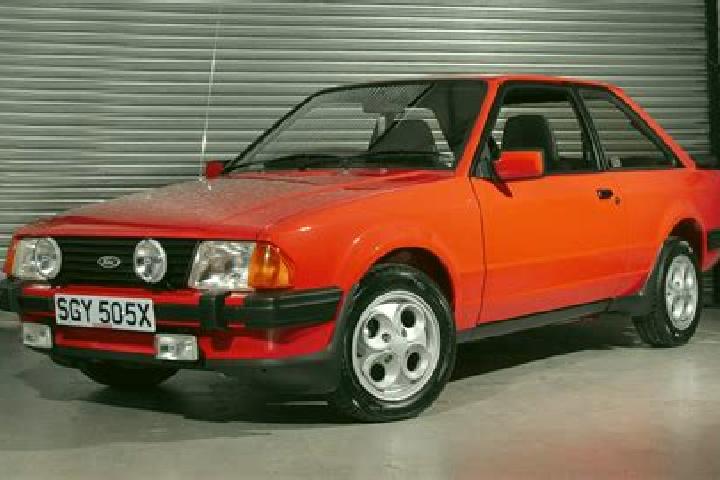 escort Cenovi
