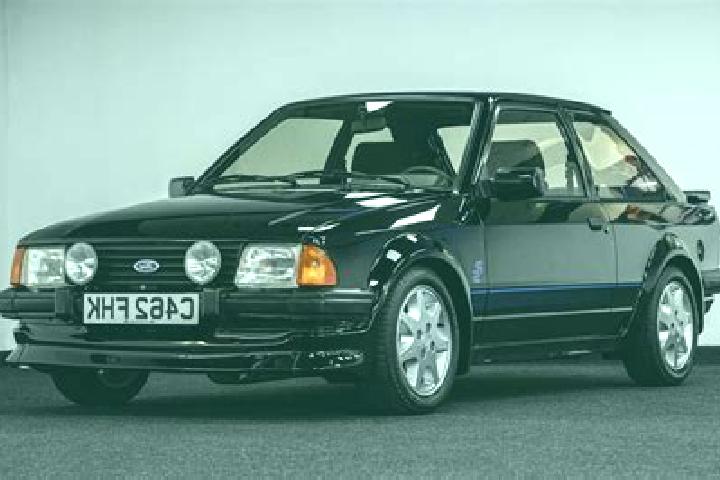 escort Centenary