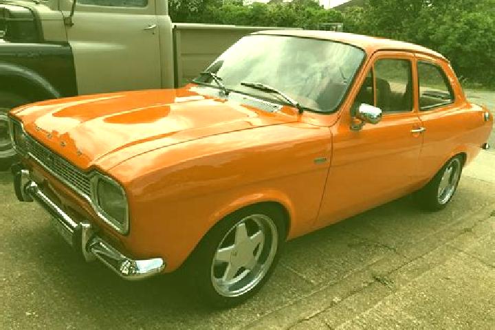 escort Certines