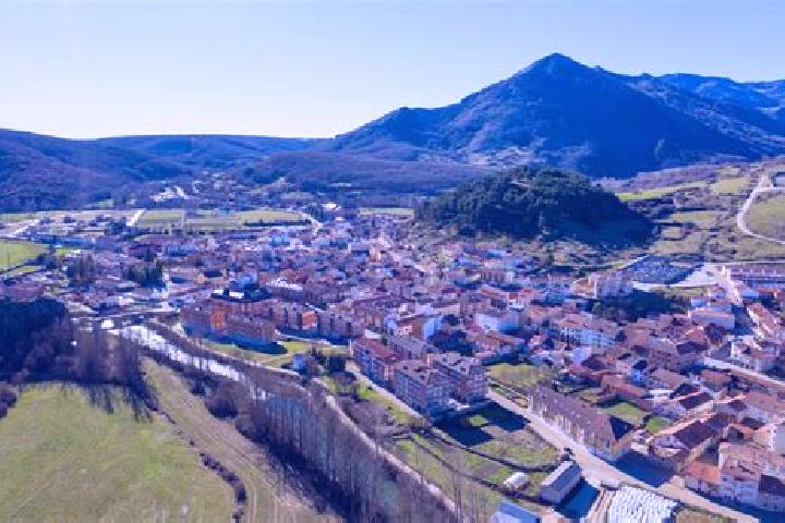 escort Cervera de Pisuerga