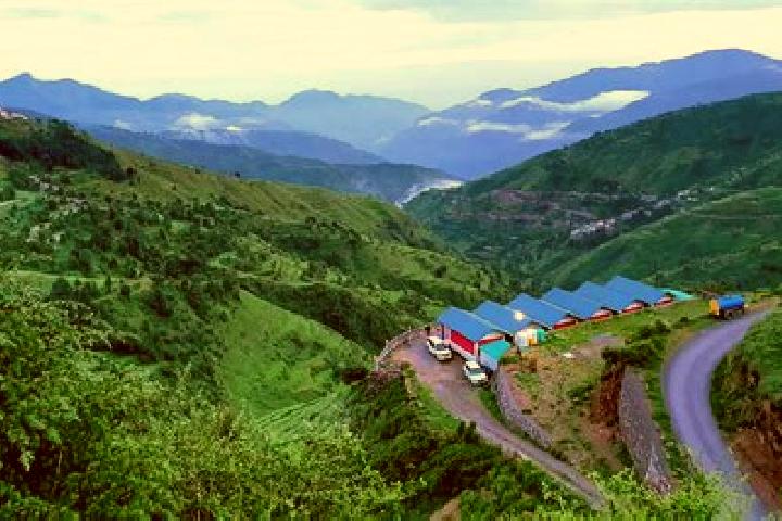 escort Chakrata