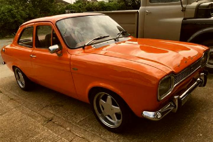 escort Champeaux