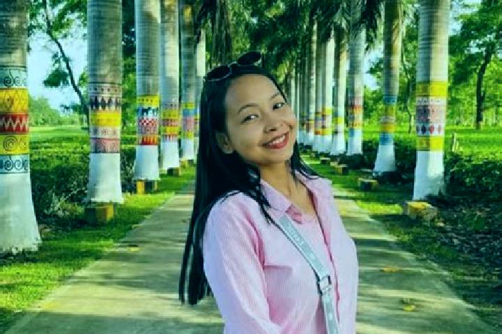 escort Charingia Gaon