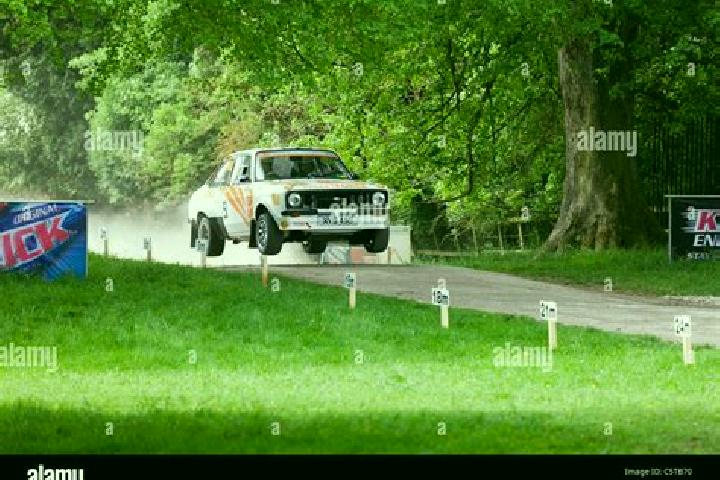 escort Chatsworth