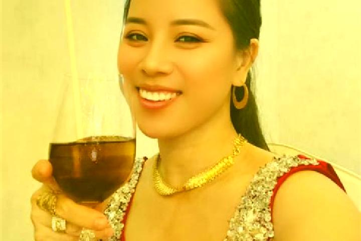 escort Chau GJoc