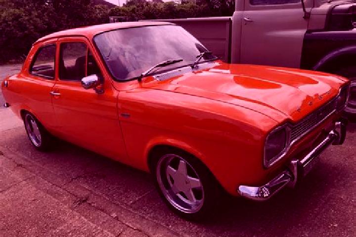 escort Chazelles