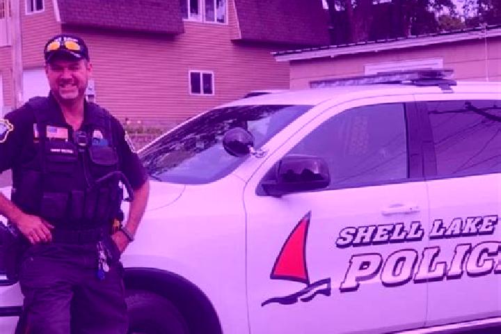 escort Chief Lake