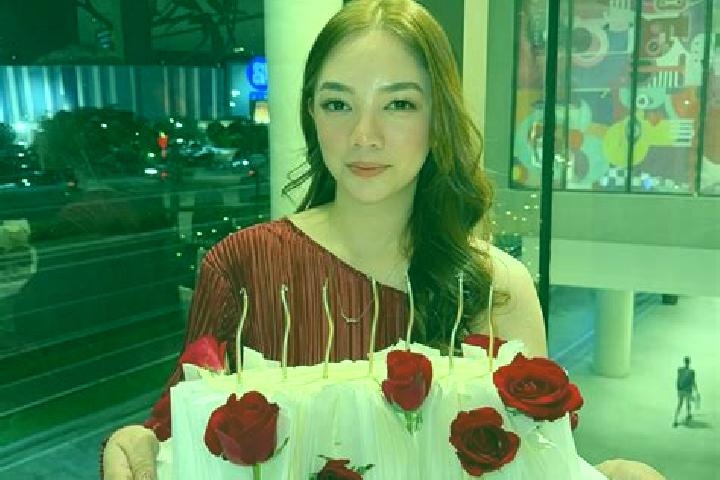 escort Chon Daen