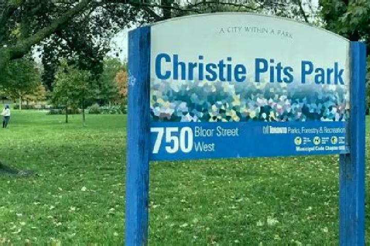 escort Christie Park