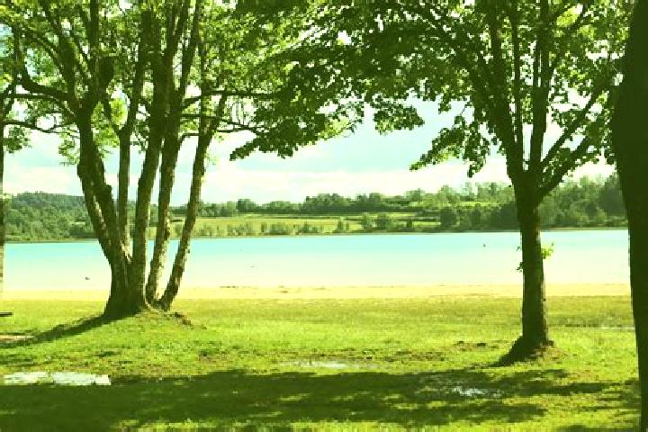 escort Clairvaux-les-Lacs