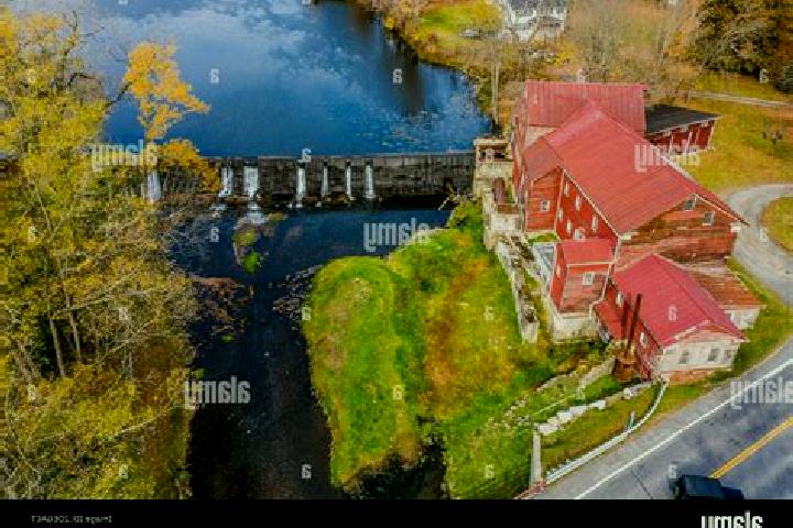 escort Claverack-Red Mills