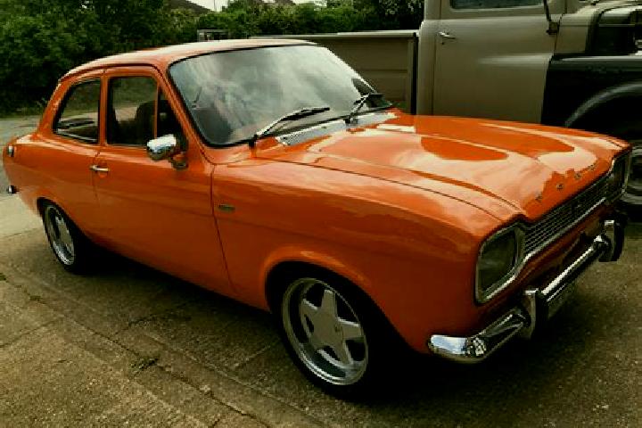 escort Clecy