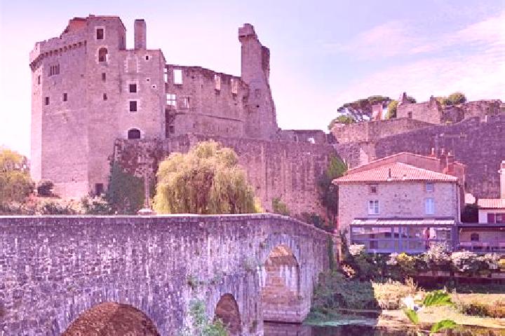 escort Clisson