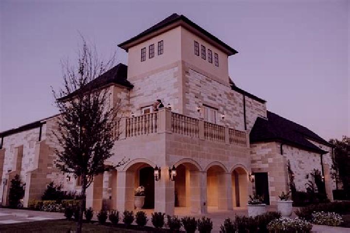 escort Colleyville
