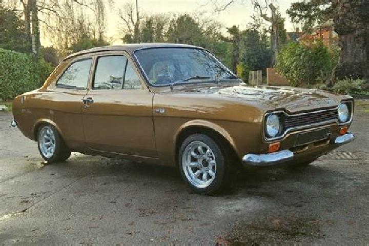 escort Colonno