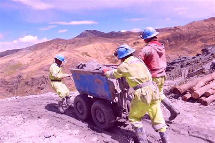escort Colquemarca