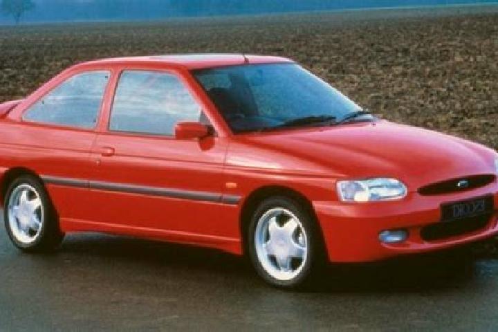 escort Coltau