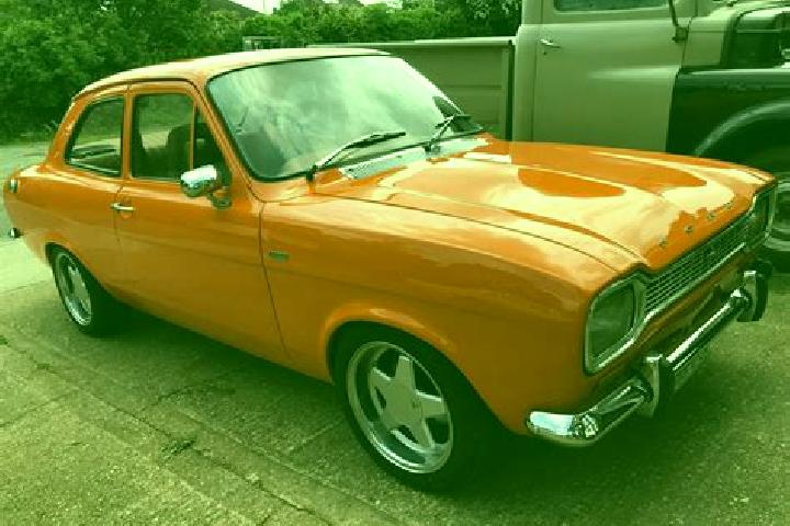 escort Comallo