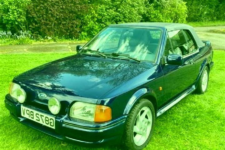 escort Comano