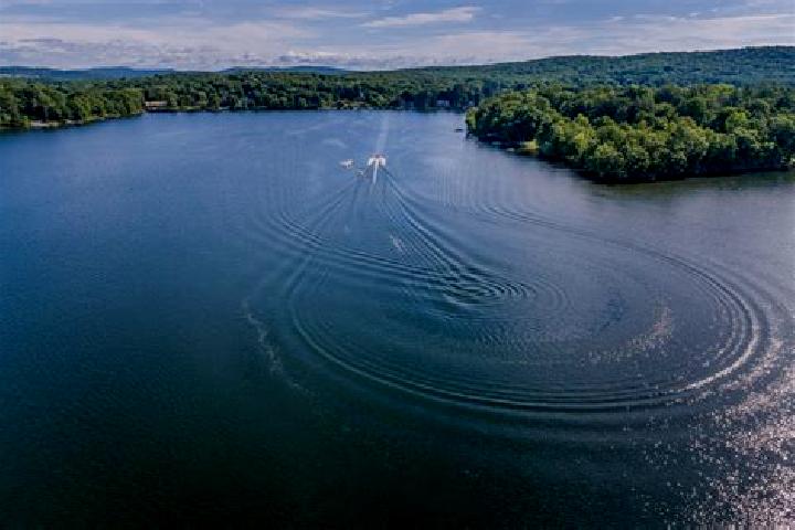 escort Copake Lake