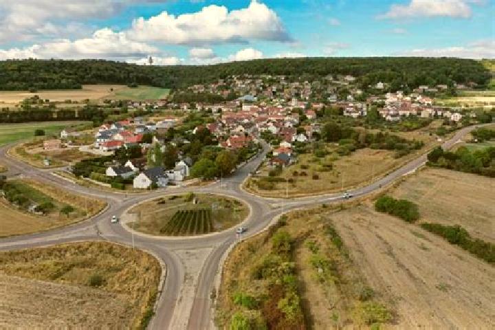 escort Corcelles-les-Monts