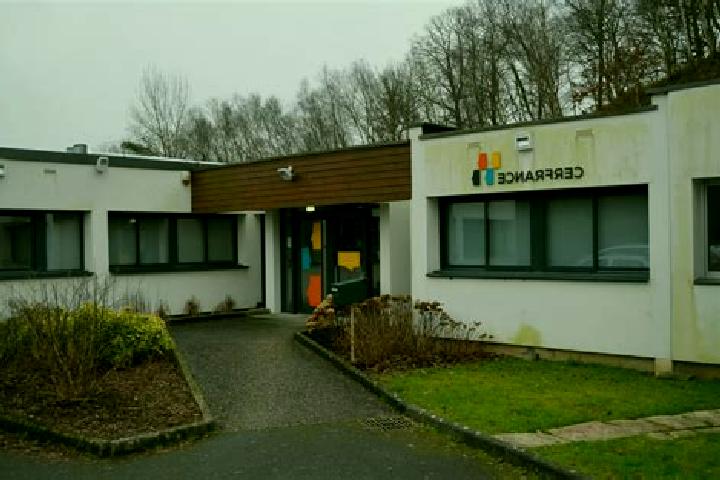 escort Corneville-sur-Risle