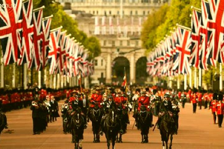 escort Coronation