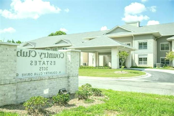 escort Country Club Estates