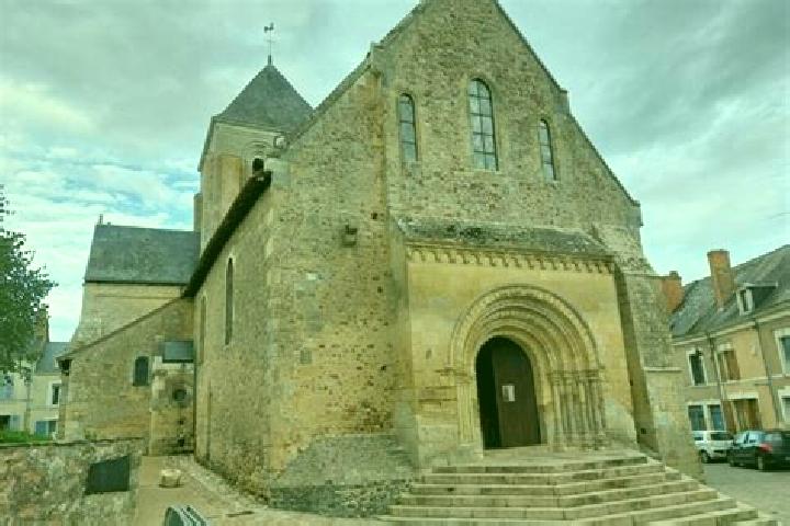 escort Cre-sur-Loir