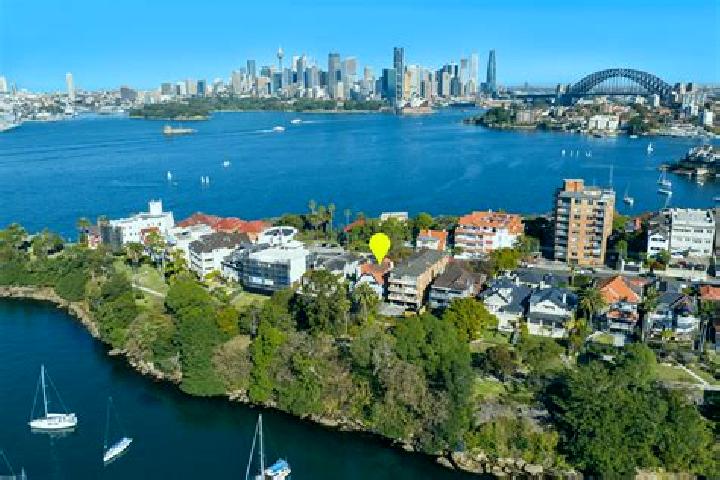 escort Cremorne Point