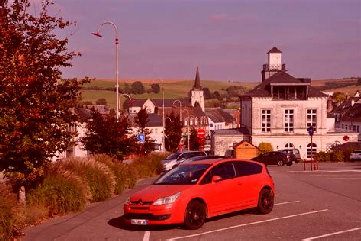 escort Crequy