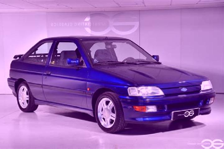 escort Cresswell