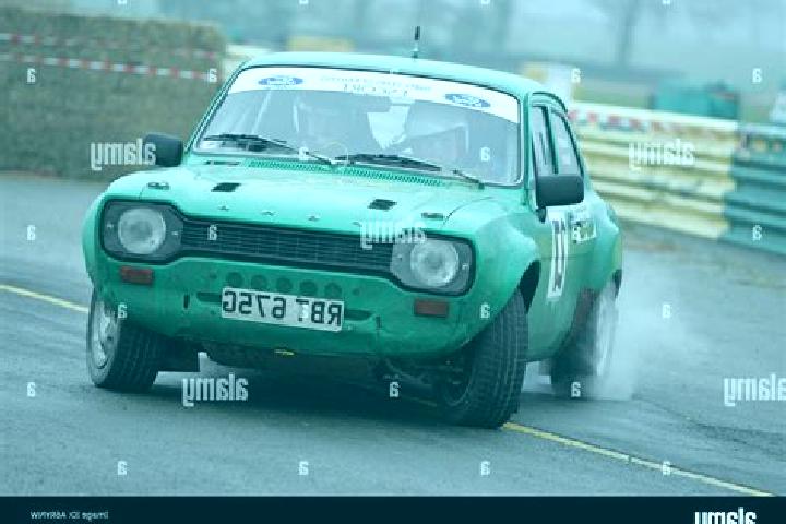 escort Croft