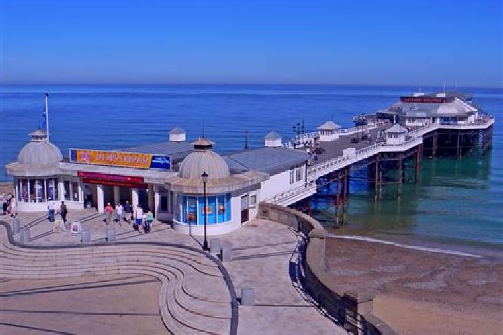 escort Cromer