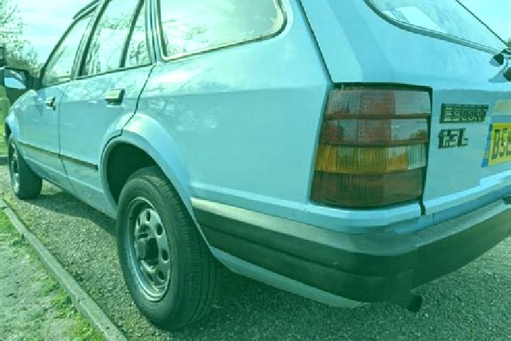 escort Ct 0010
