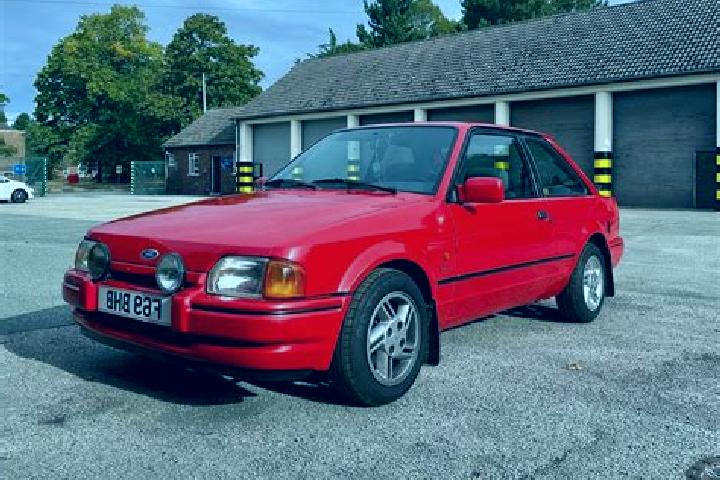 escort Ct 0023