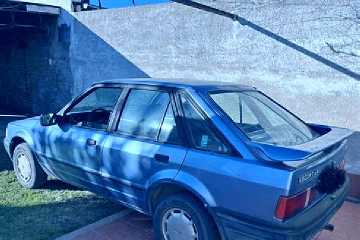 escort Cuarto Canton