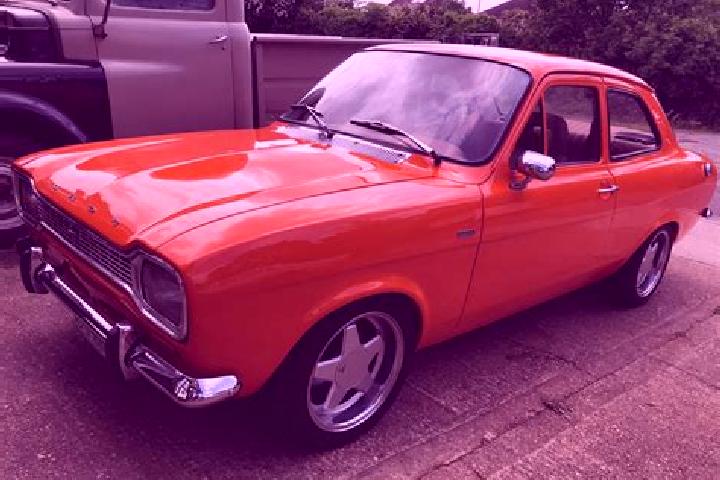 escort Cygnet