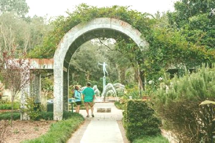 escort Dalton Gardens