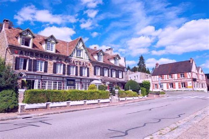 escort Dampierre-en-Yvelines