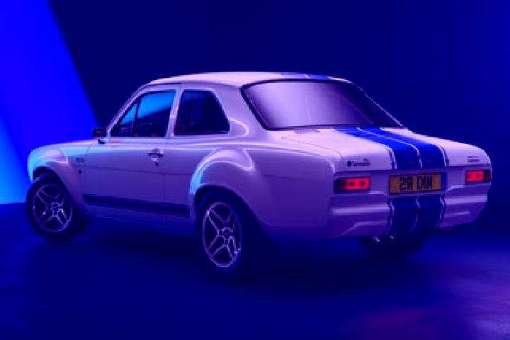 escort Dangy