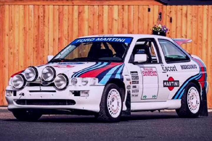 escort Daspalla