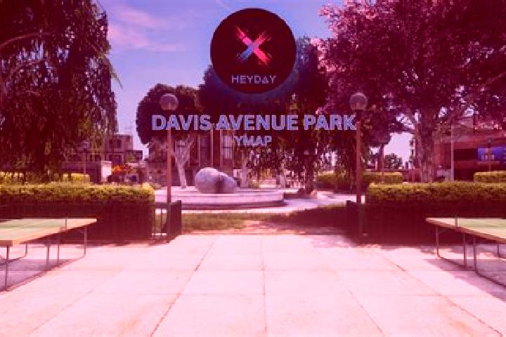 escort Davis Park