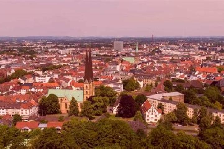 escort Detmold