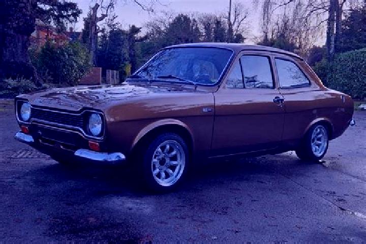 escort Diasson