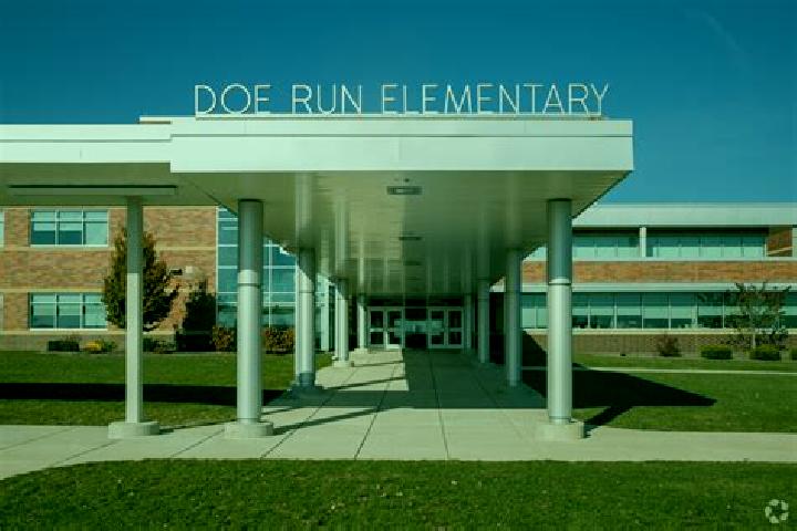 escort Doe Run